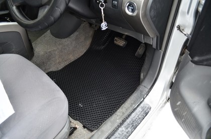 Коврики на Toyota Prius (20) 2004 - 2009 в Саранске