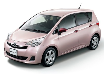 EVA коврики на Toyota Ractis II 2010 - 2016 в Саранске