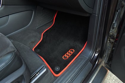 Коврики на Audi Q7 I 2005 - 2015 в Саранске