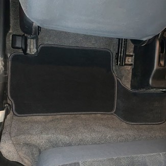 Коврики на Mitsubishi Pajero iO 1998 - 2007 в Саранске