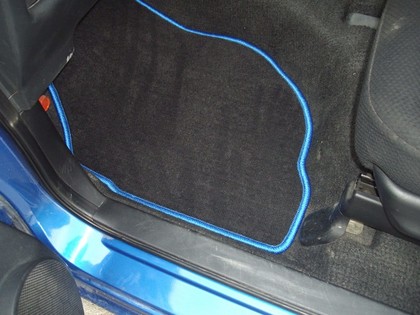 Коврики на Honda Mobilio Spike 2002 - 2008 в Саранске