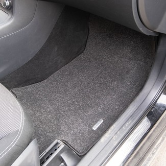 Коврики на Mercedes GLA (X156) 2014 - 2020 в Саранске