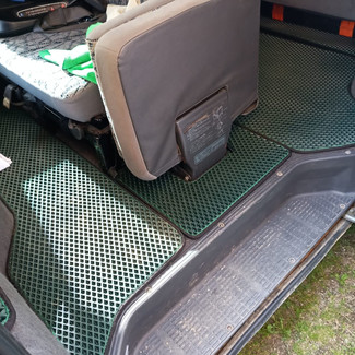 Коврики на Mitsubishi Delica 3 1986 - 1999 в Саранске