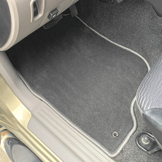 Коврики на Mitsubishi L200 IV 2006 - 2016 в Саранске