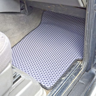 Коврики на Land Rover Discovery II 1998 - 2004 в Саранске