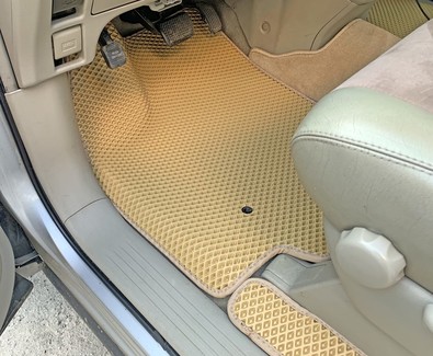 Ворсовые коврики на Toyota Previa (XR30, XR40) 2000 - 2007 в Саранске