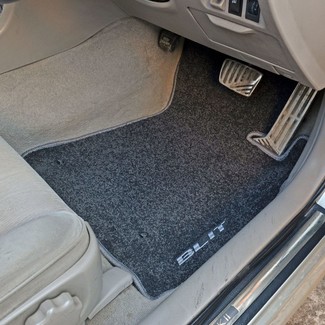 Ворсовые коврики на Toyota Mark II Wagon Blit 2002 - 2007 в Саранске