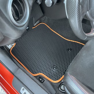 Коврики на Toyota GT86 2012 - 2021 в Саранске