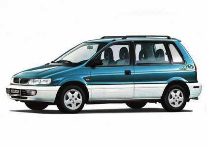 Коврики на Mitsubishi Space Runner I 1991 - 1999 в Саранске