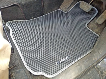 EVA коврики на Toyota Wish I 2003 - 2009 в Саранске