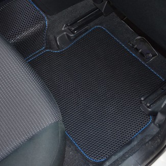 Коврики на Mazda Axela II 2009 - 2013 в Саранске