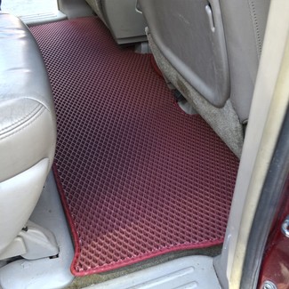 Коврики на Toyota Sienna II 2003 - 2010 в Саранске