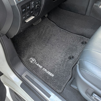 Коврики на Toyota Land Cruiser 200 2007 - 2021 в Саранске