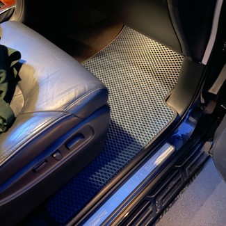 Коврики на Infiniti QX56 II 2010 - 2014 в Саранске