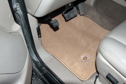 Коврики на Cadillac Escalade II 2002 - 2007 в Саранске