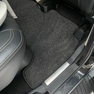 Коврики на Land Rover Range Rover Sport I 2005 - 2013 в Саранске