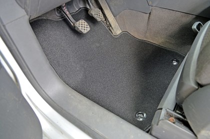 Коврики на Volkswagen Touran 2003 - 2015 в Саранске