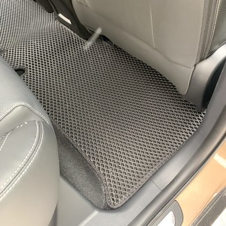 Коврики на Geely Emgrand X7 второй рестайлинг 2019 - 2022 в Саранске