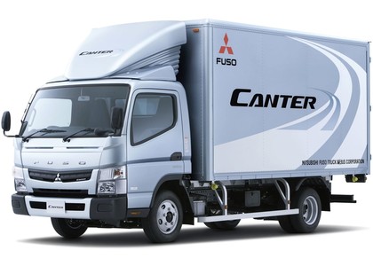 Коврики на Mitsubishi Fuso Canter VIII узкая кабина 2010 - 2025 в Саранске