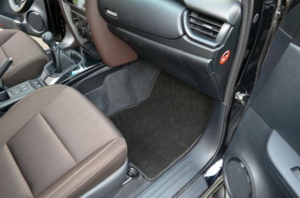 Коврики на Toyota Fortuner II 2015 - 2025 в Саранске