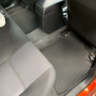 Коврики на Toyota Corolla Fielder (E16) 2й рестайлинг 2017 - 2025 в Саранске