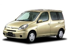 Коврики на Toyota Yaris Verso 1999 - 2006 в Саранске