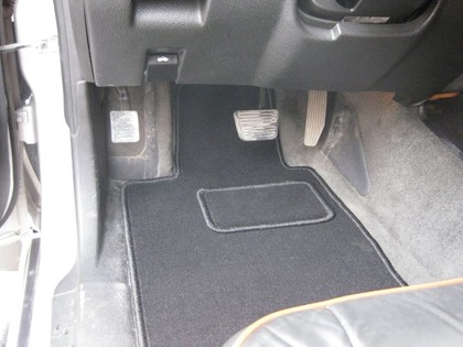 Коврики на Hummer H3 2005 - 2010 в Саранске