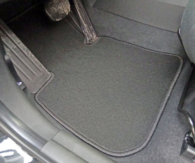 Коврики на BMW 2 Active Tourer (F45) 2014 - 2022 в Саранске