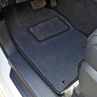 Коврики на Mitsubishi L200 V 2015 - 2025 в Саранске
