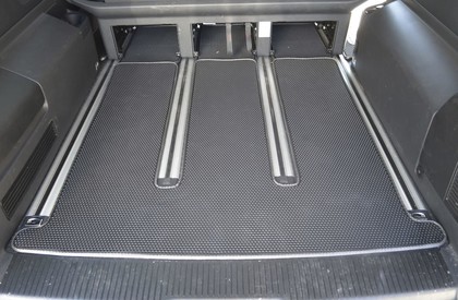 Коврики на Volkswagen Multivan (T5) 2003 - 2015 в Саранске