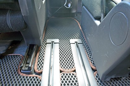 Коврики на Nissan Serena (C26) 2010 - 2016 в Саранске