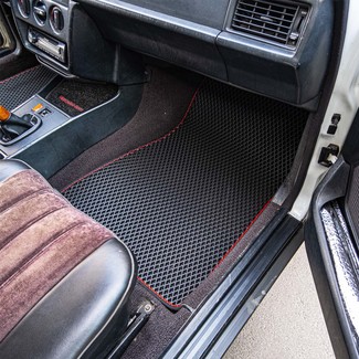 Коврики на Mercedes 190 (W201) 1982 - 1993 в Саранске